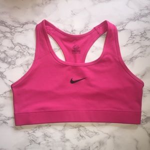 Nike pink sports bra nwot